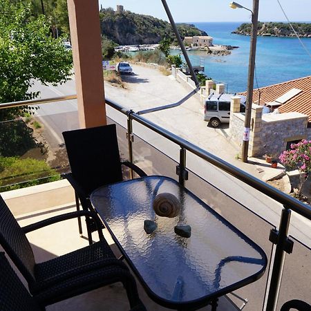 Sea And Sun Apartments 304 Ιδιωτικό Διαμέρισμα Kardamyli Exterior foto